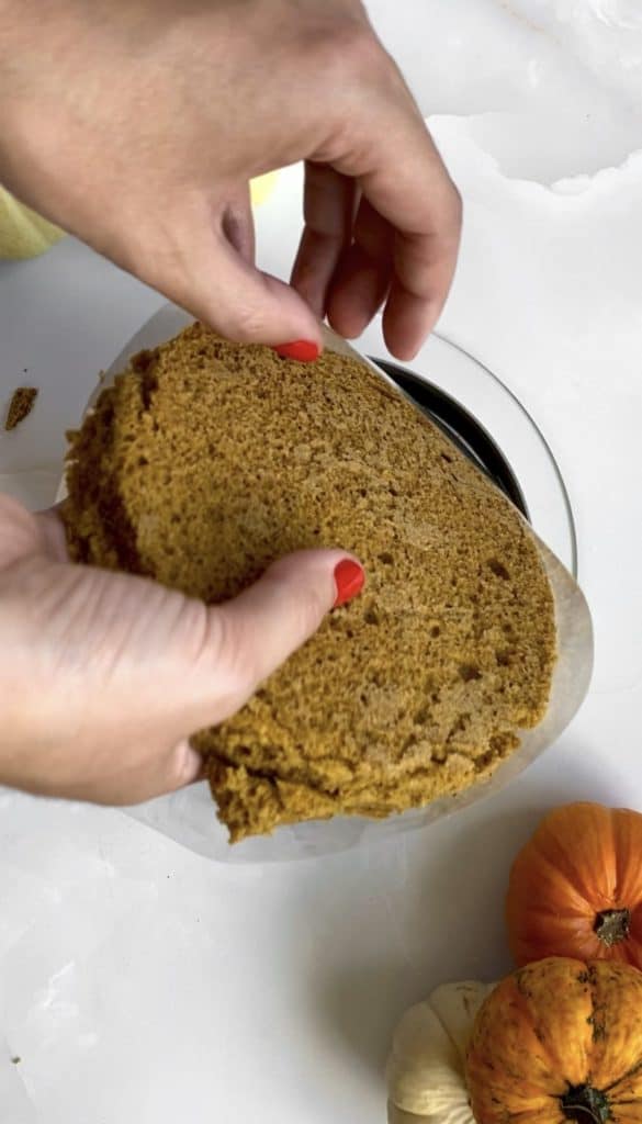Assembling pumpkin layer cake