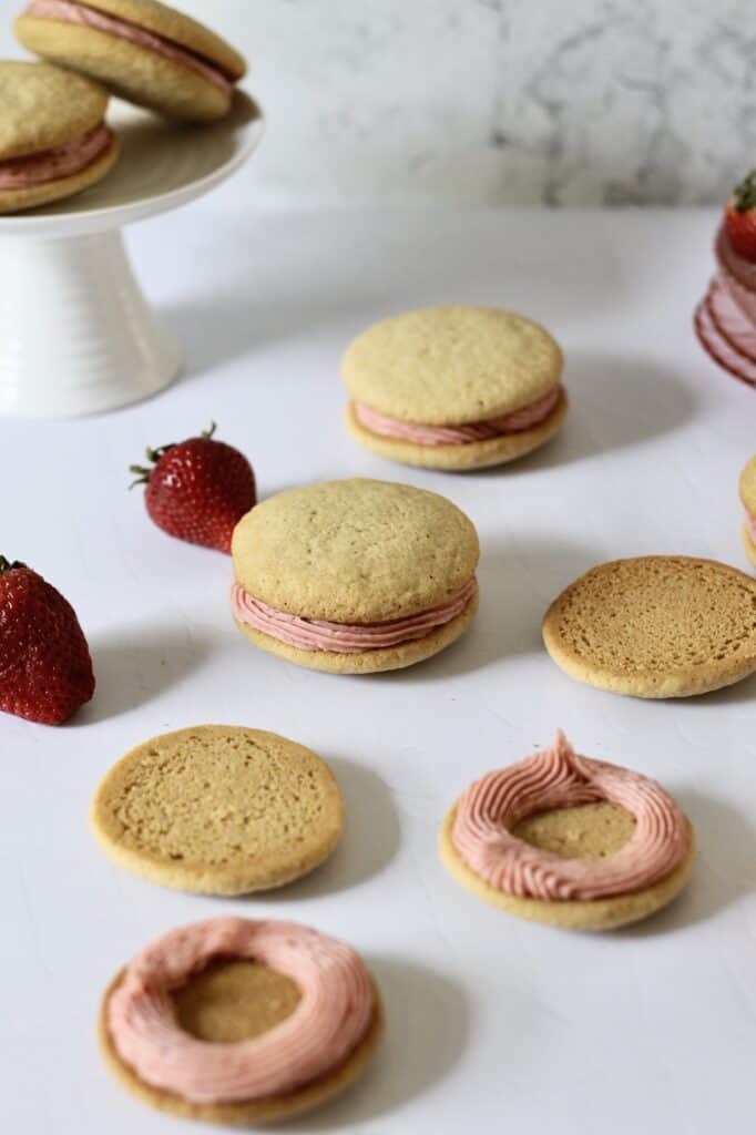 image of unfinished strawberry cookie sandwiches, waiting to be filled with roasted strawberries