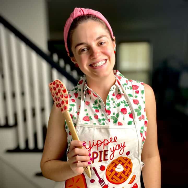 headshot of Susan Gravatt, the baker and blogger behind Susan Brings Dessert.