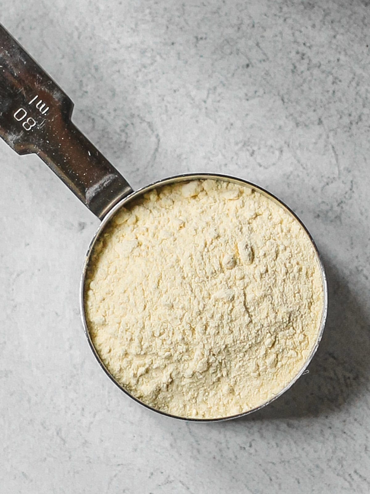Finely ground freeze dried mangoes, turned into a powder.
