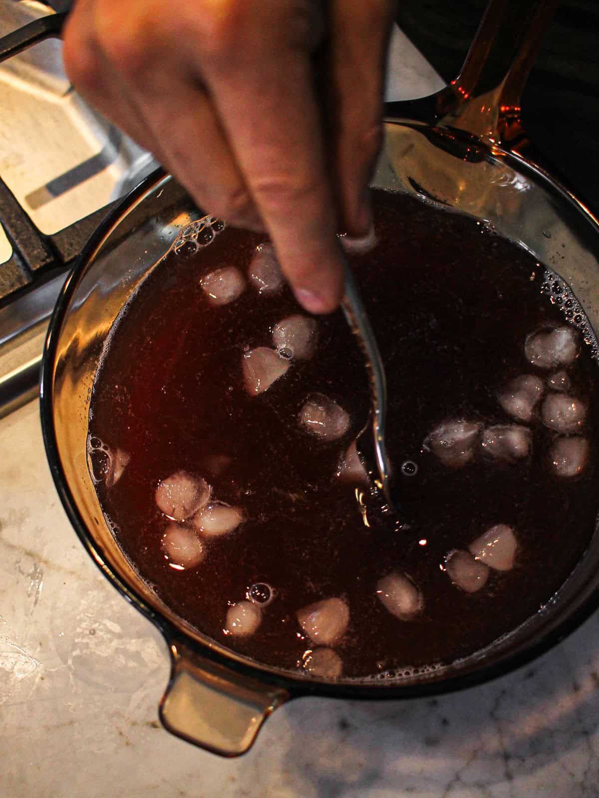 Making gelatin over the stovetop.